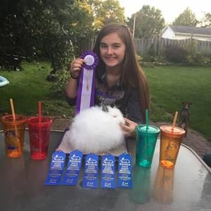 Meet your Posher, Megan